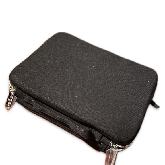 Dolce and Gabanna Travel Makeup Bag/Organizer - Picture 3 of 3